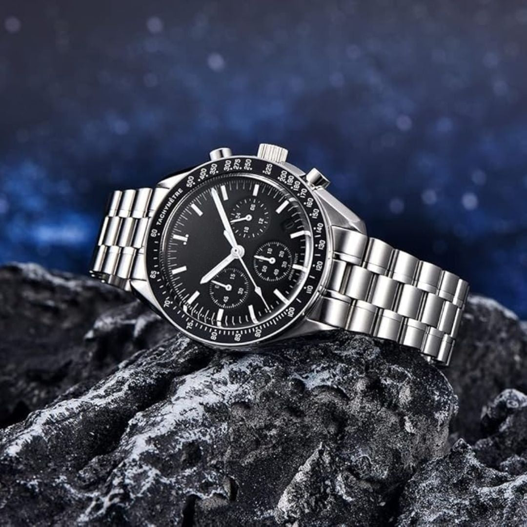 Moonwatch | SM Professional