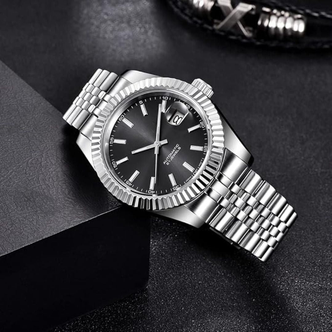 Black Dial | Jubilee Bracelet
