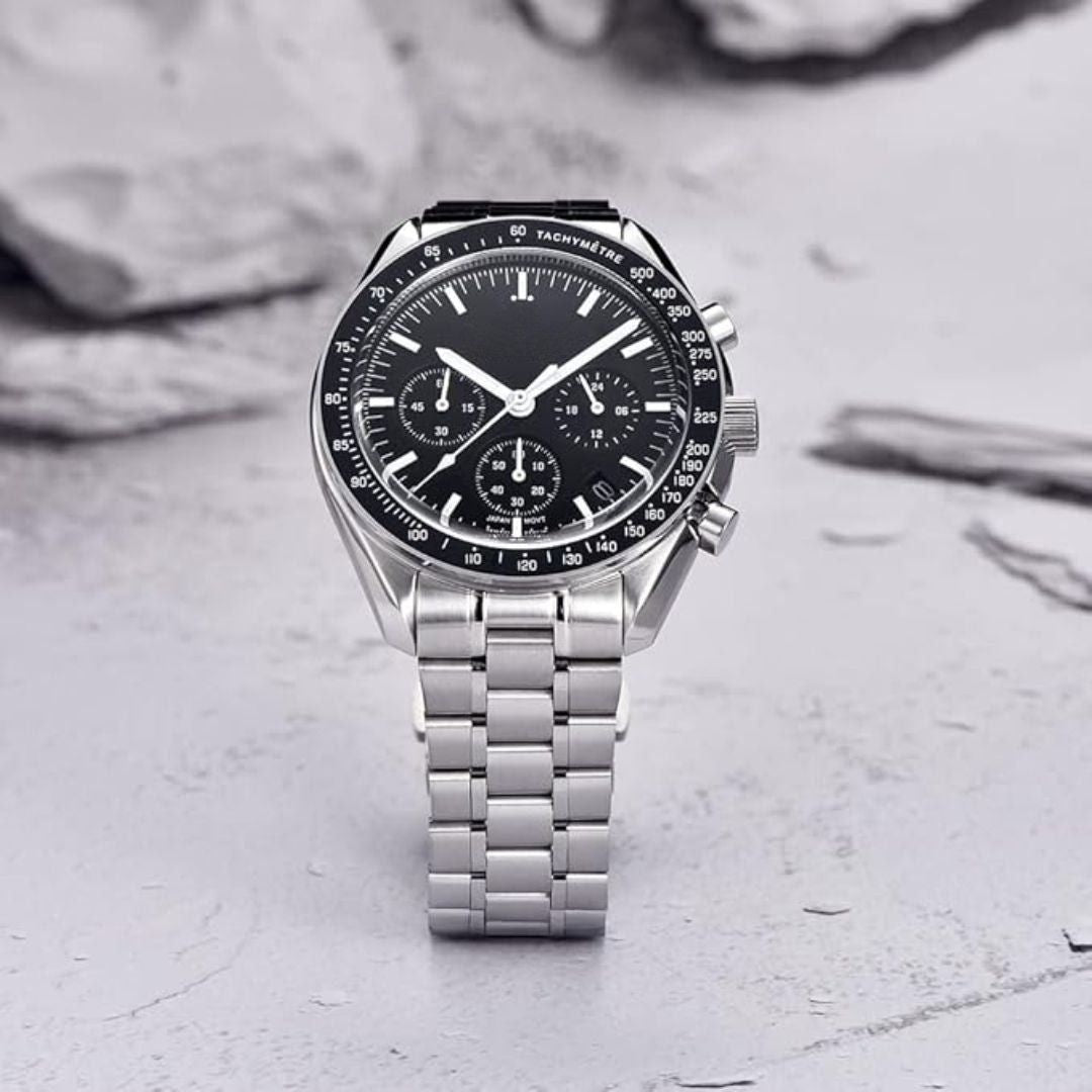Moonwatch | SM Professional